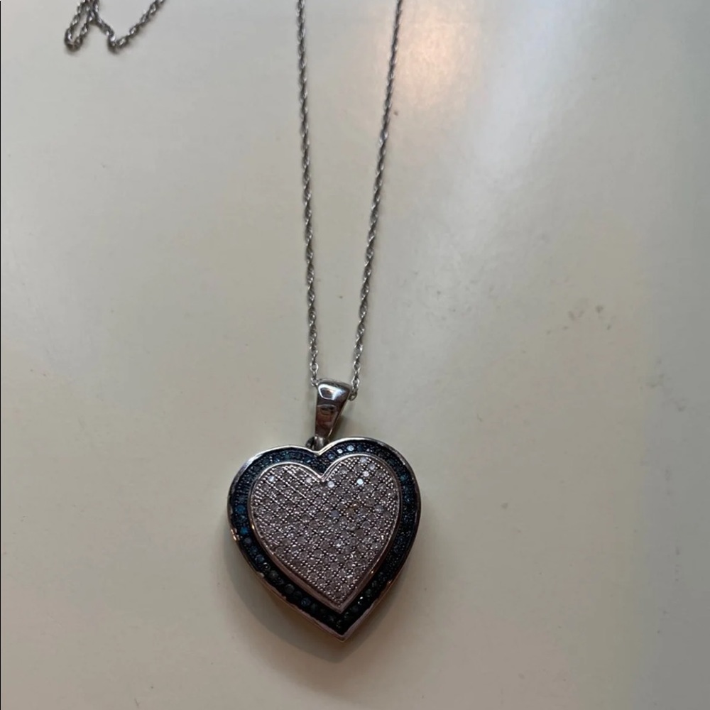 10k white gold necklace